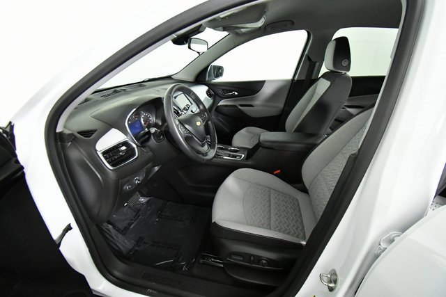 2022 Chevrolet Equinox LT photo 4