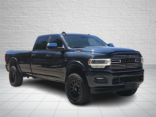 2020 Ram 3500 Laramie photo 6
