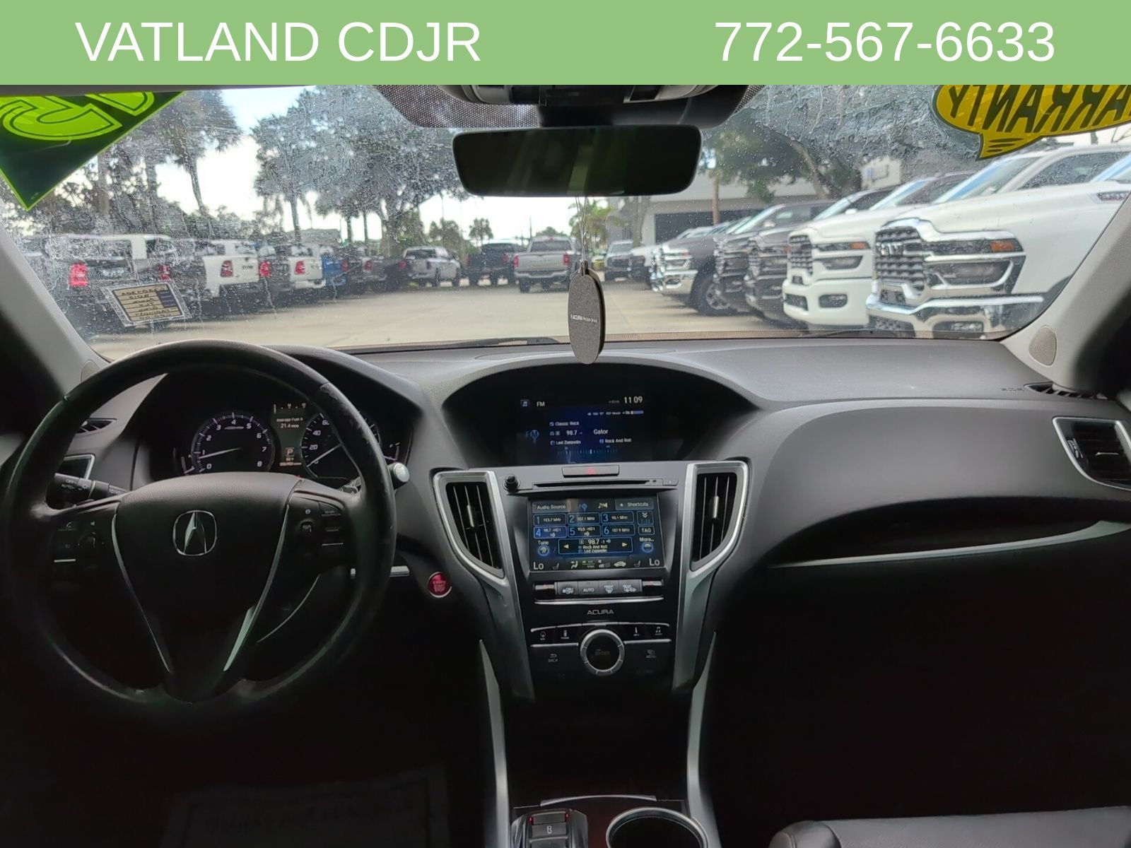 2015 Acura TLX Technology photo 9