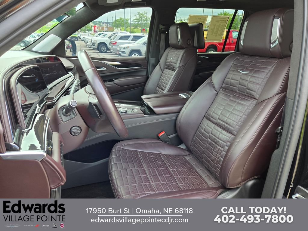 2022 Cadillac Escalade ESV Sport Platinum photo 13