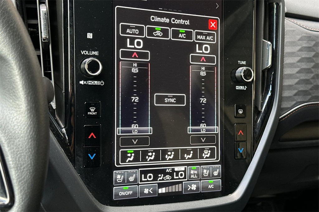 2025 Subaru Forester Touring photo 22