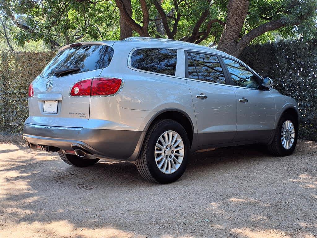 2011 Buick Enclave CXL photo 6