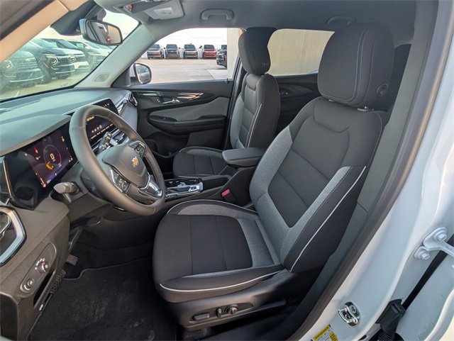 2026 Chevrolet Trailblazer LT photo 4