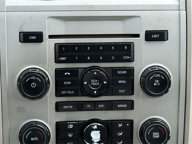 2010 Ford Escape Hybrid photo 18