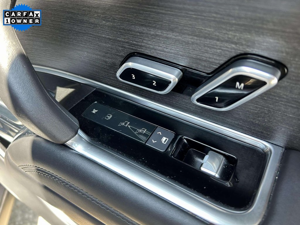 2023 Land Rover Range Rover Autobiography photo 14