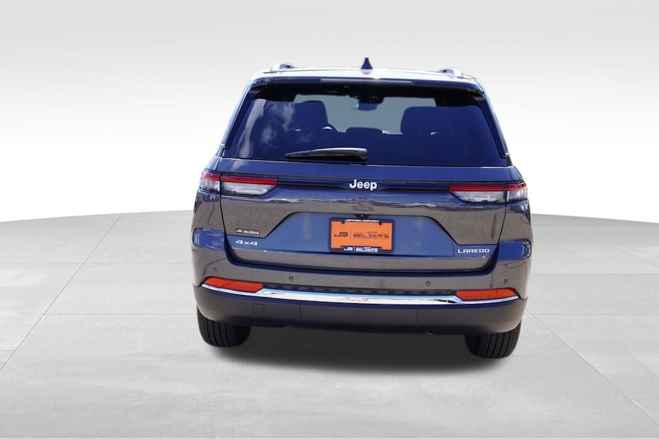 2024 Jeep Grand Cherokee Laredo X photo 4