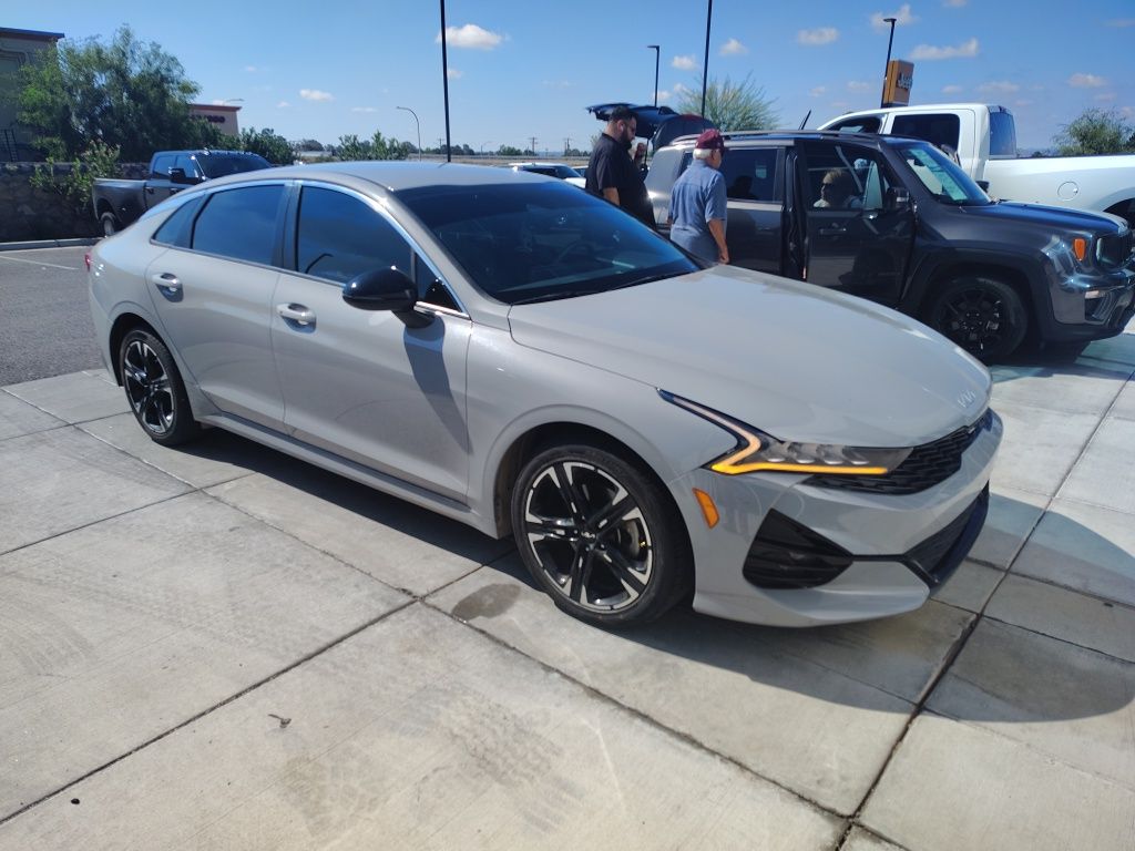 2022 Kia K5 GT-Line photo 11