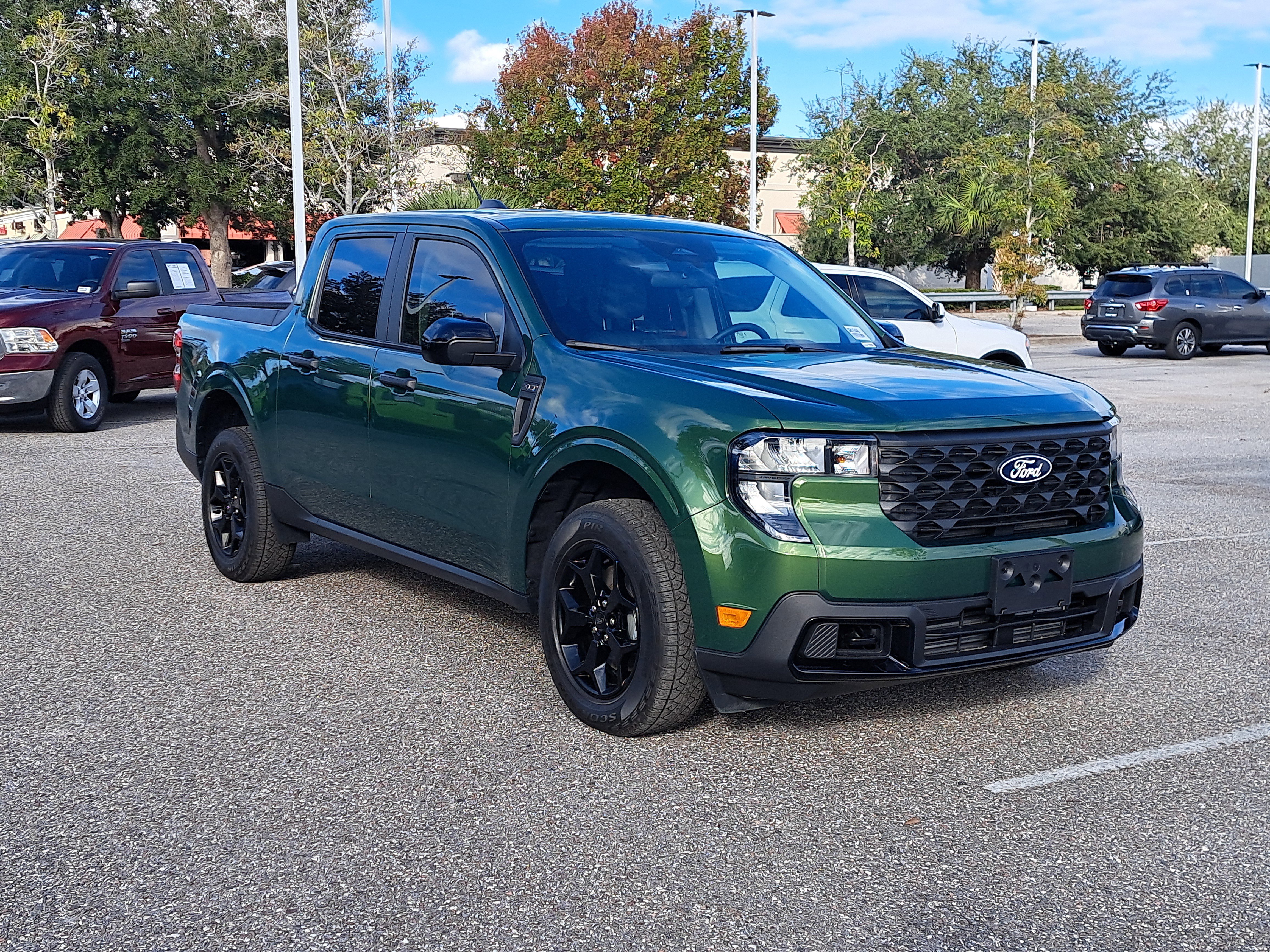 2025 Ford Maverick XLT's photo
