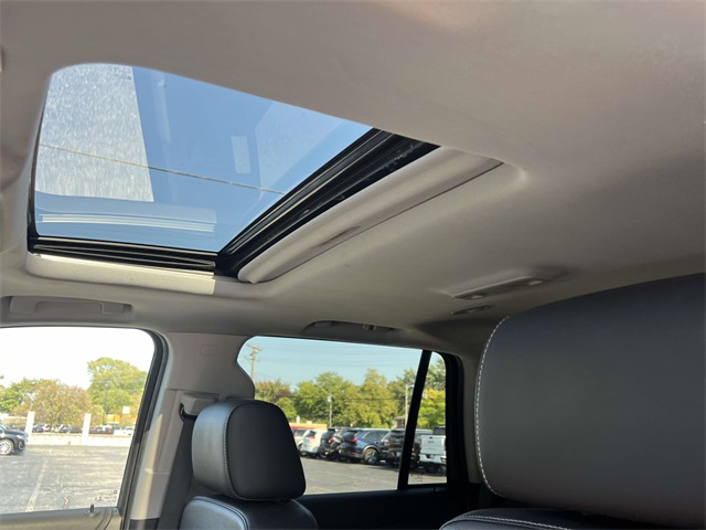 2020 Chevrolet Tahoe LT photo 22