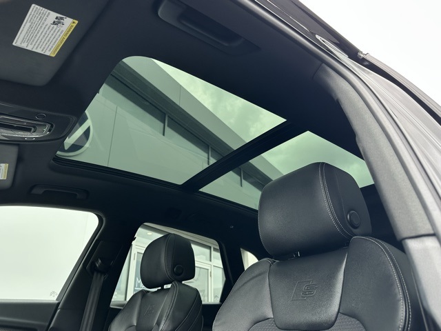 2022 Audi SQ5 Premium Plus photo 10