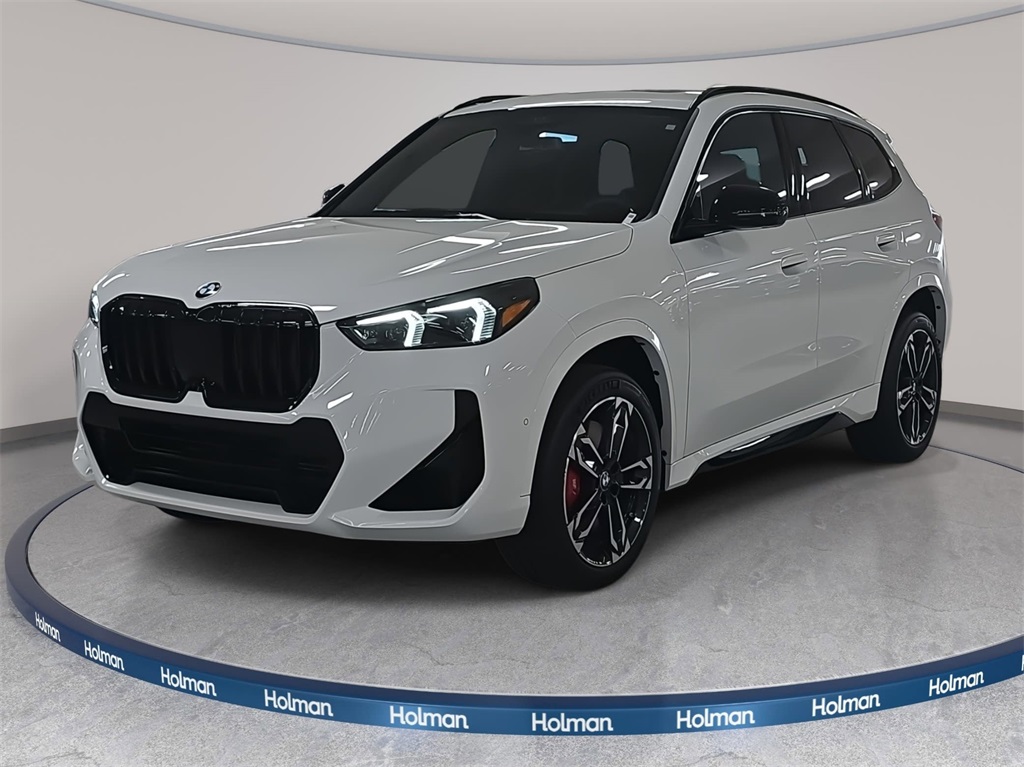 2026 BMW X1 28i's photo