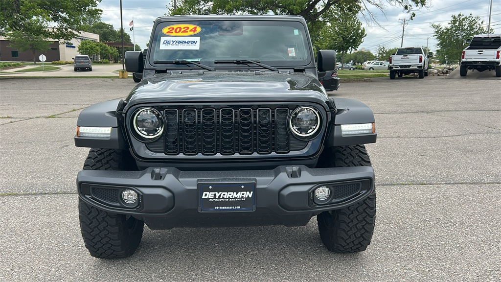 2024 Jeep Wrangler Willys photo 9