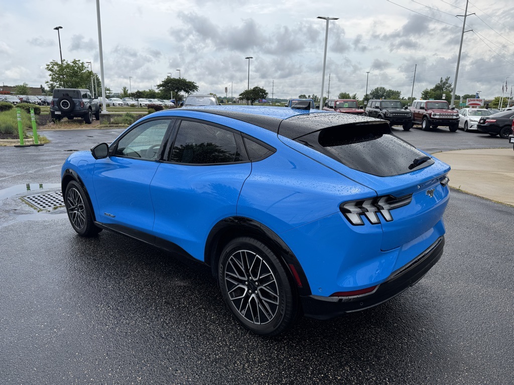 2024 Ford Mustang Mach-E Premium photo 4