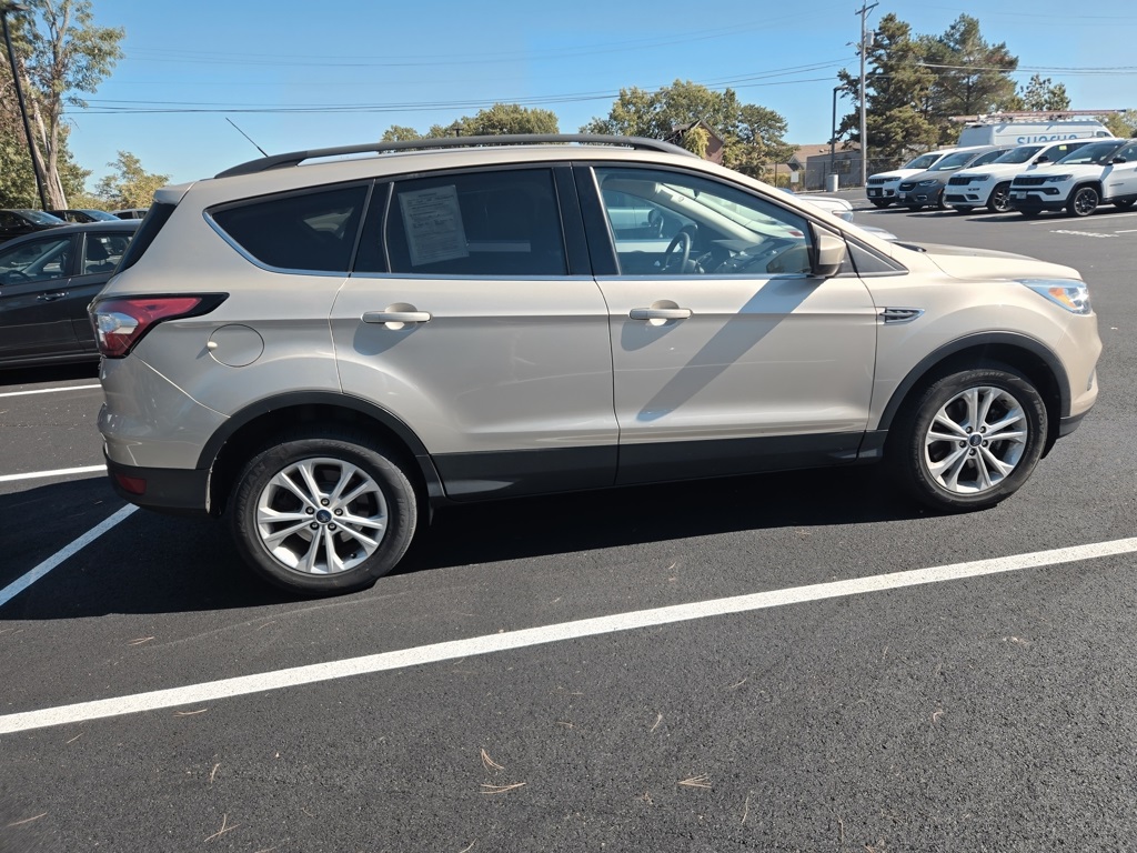 2018 Ford Escape SE photo 4