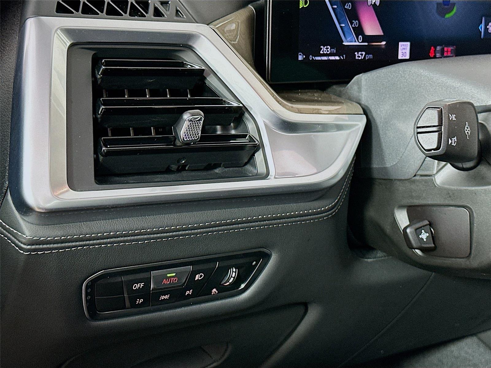 2023 Bmw X7 M60i photo 10