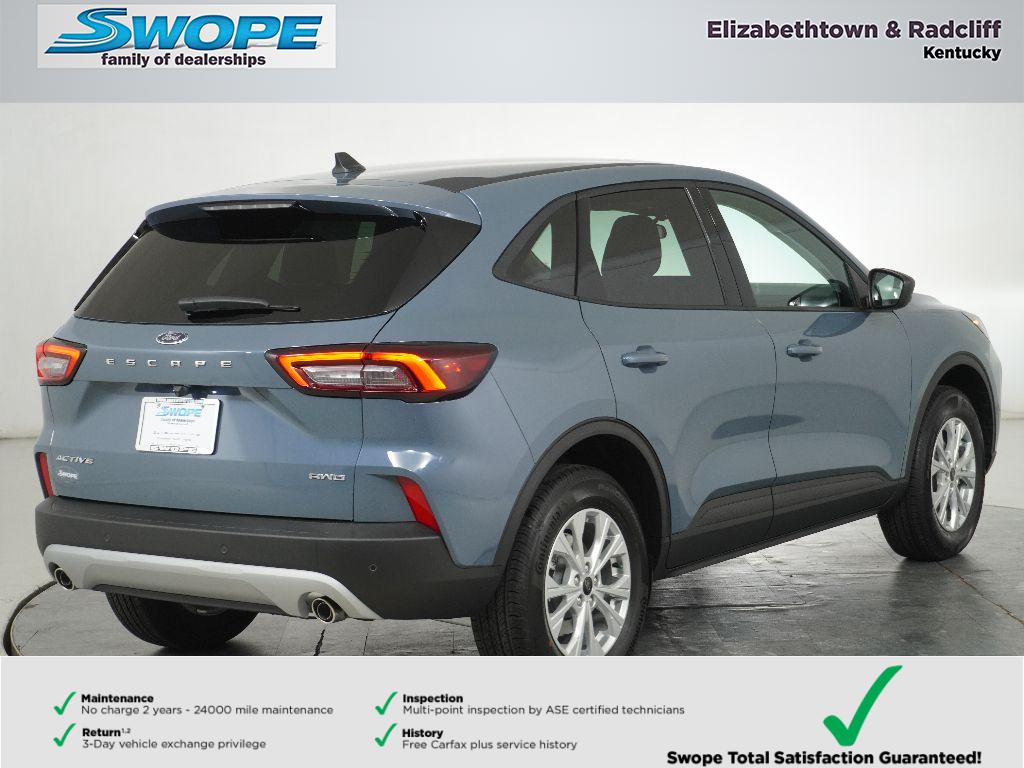 2026 Ford Escape Active photo 2