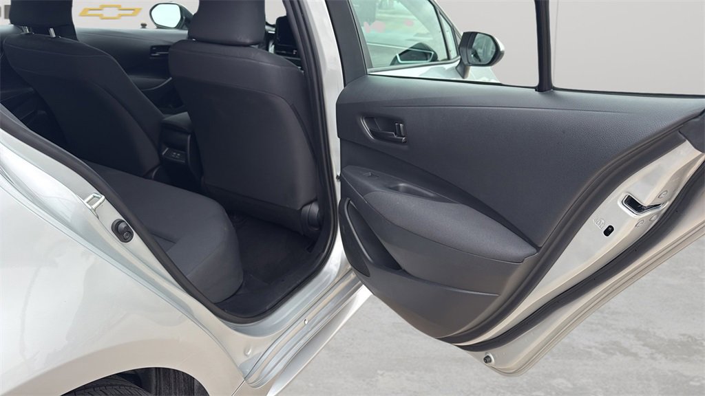 2023 Toyota Corolla LE photo 40
