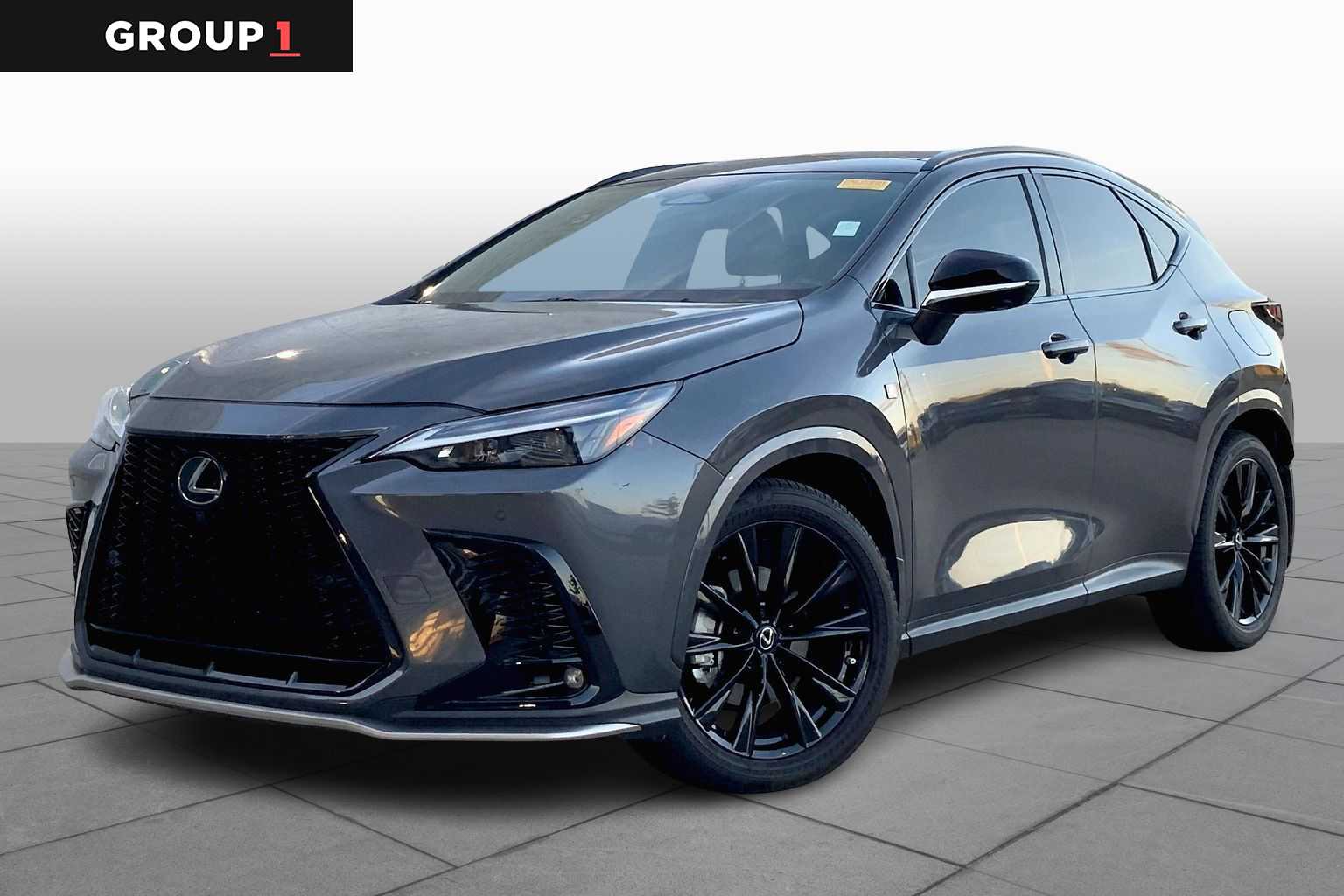 2022 Lexus NX 350's photo