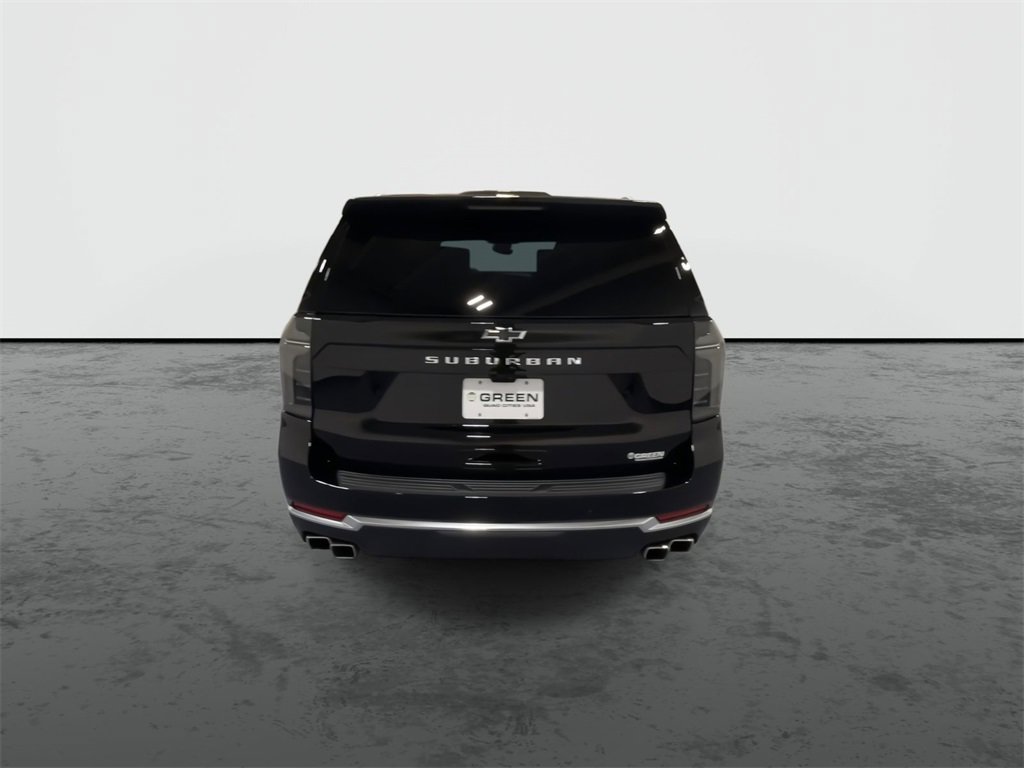 2025 Chevrolet Suburban High Country photo 4
