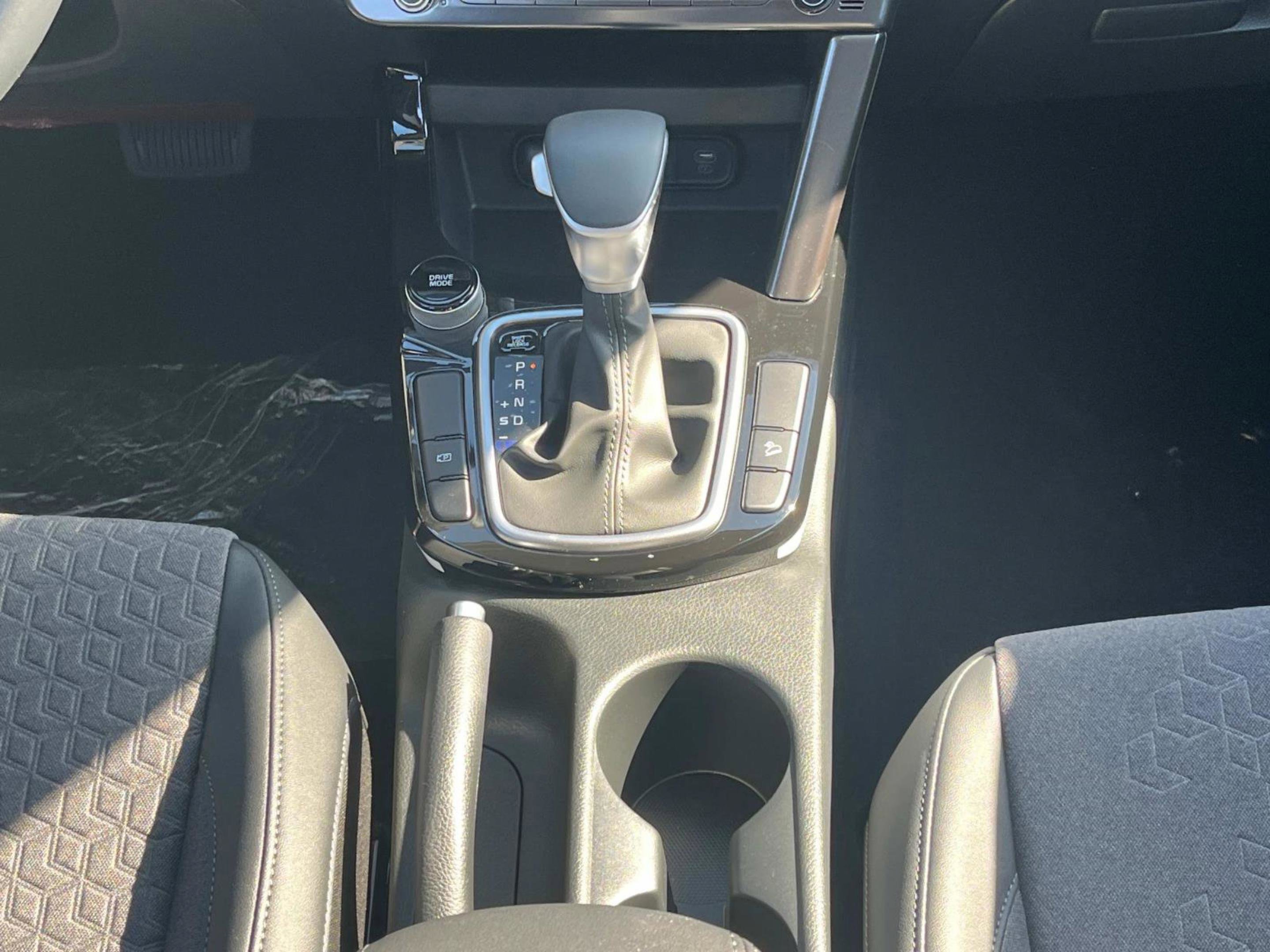 2026 Kia Seltos S photo 10
