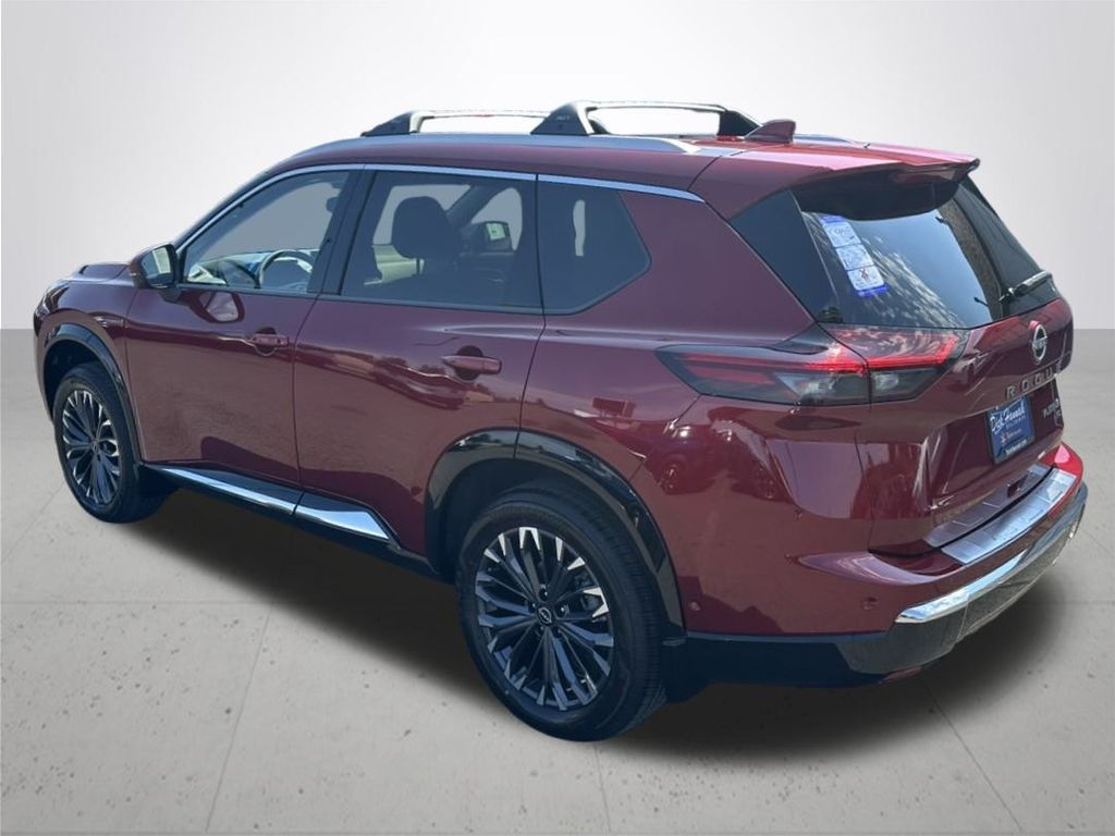 2026 Nissan Rogue Platinum photo 10
