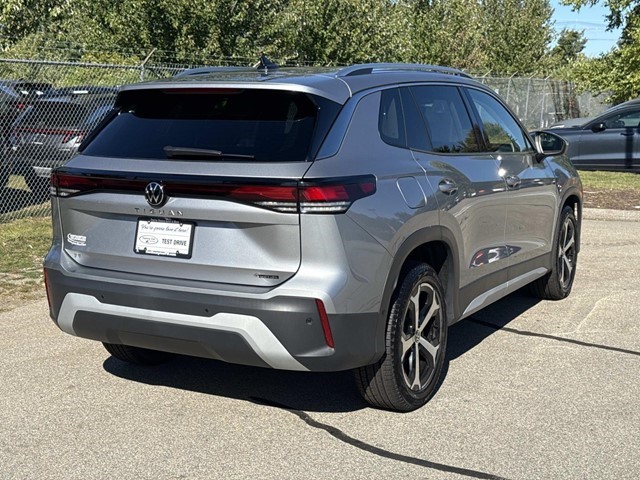 2025 Volkswagen Tiguan SE photo 4