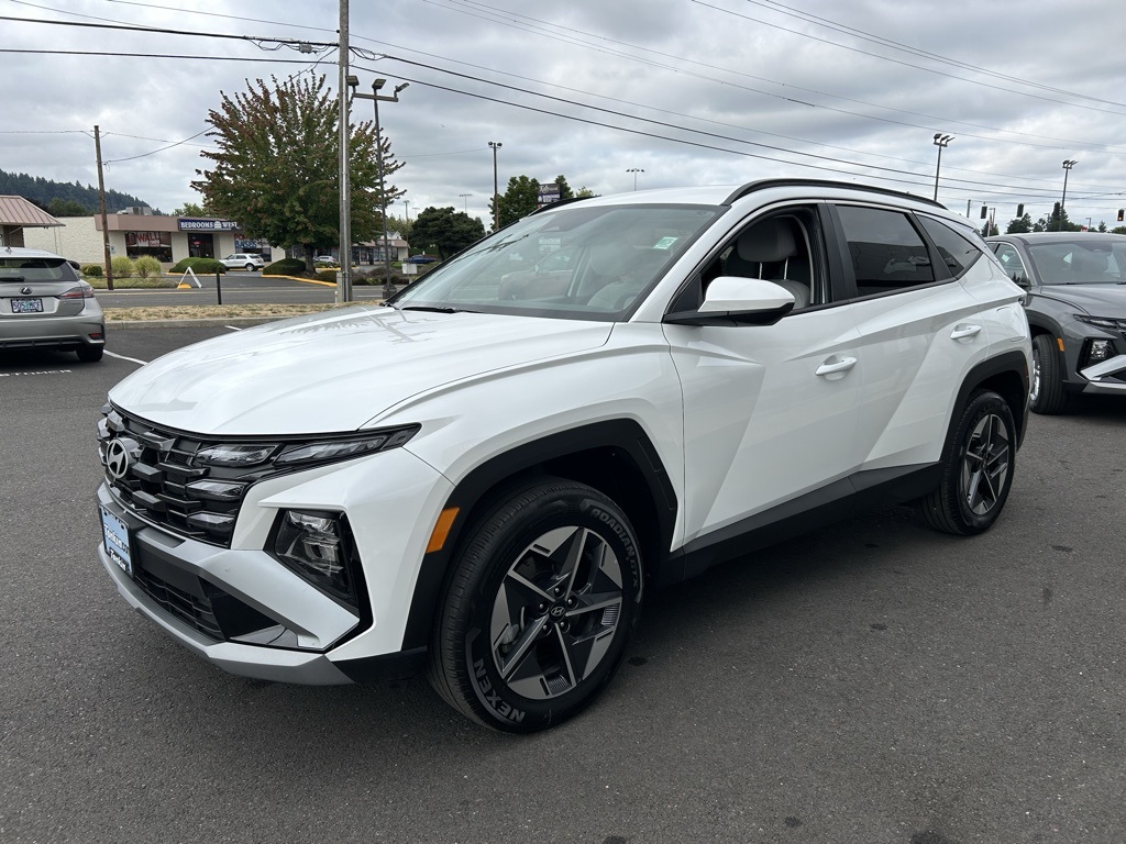 2025 Hyundai Tucson SEL photo 4