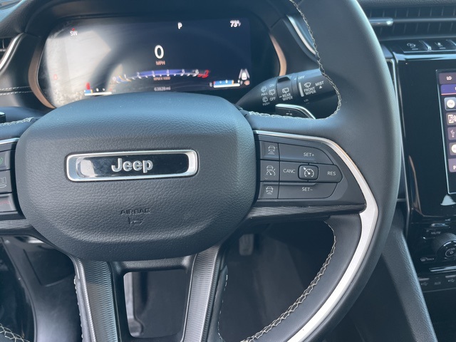 2023 Jeep Grand Cherokee Laredo photo 21
