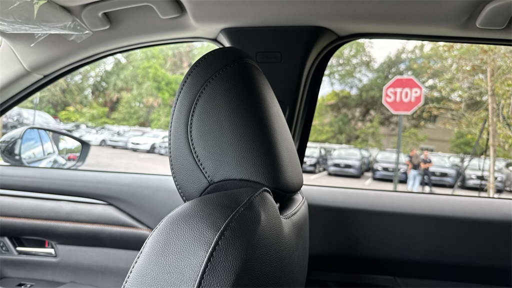 2025 Mazda CX-50 2.5 Premium Plus photo 15