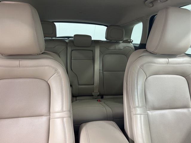 2022 Lincoln Corsair Standard photo 22