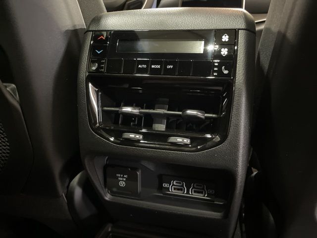 2025 Jeep Grand Cherokee Limited photo 42