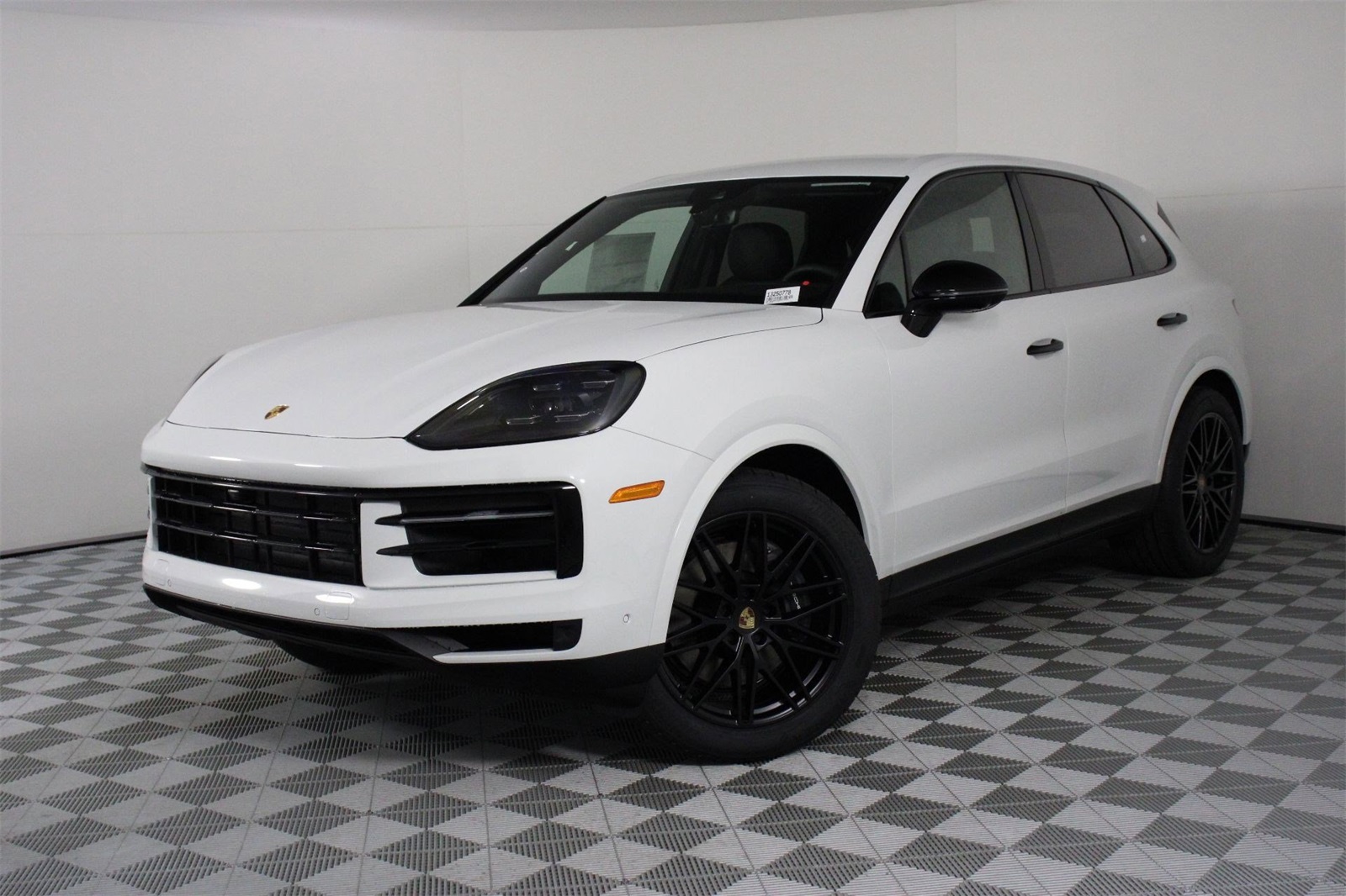 New 2025 Porsche Cayenne AWD 4D Sport Utility