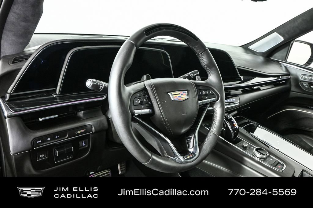 2023 Cadillac Escalade V-Series photo 4