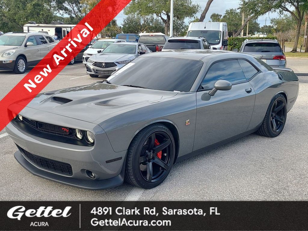2023 Dodge Challenger R/T's photo