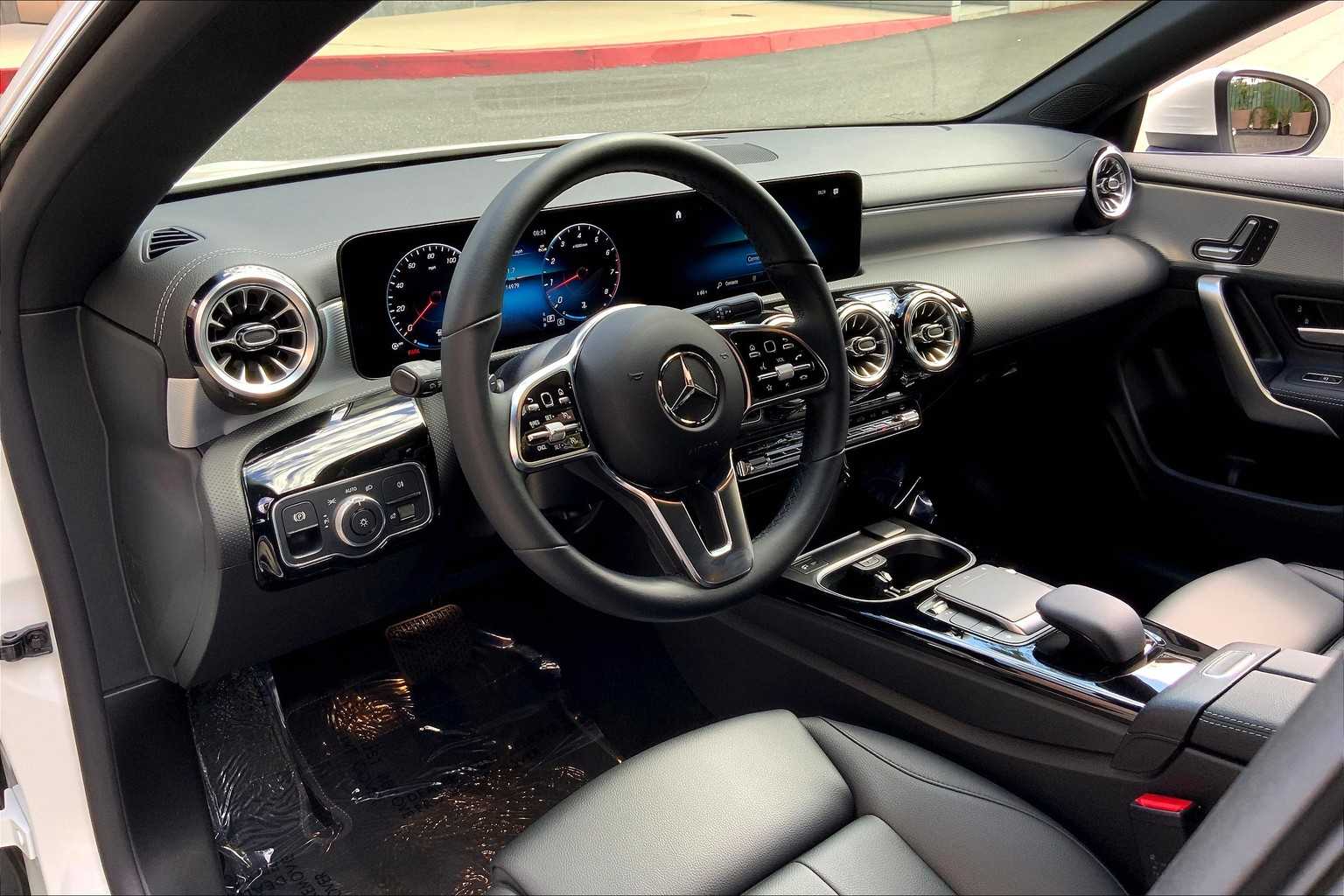 2023 Mercedes Benz CLA 250 photo 16