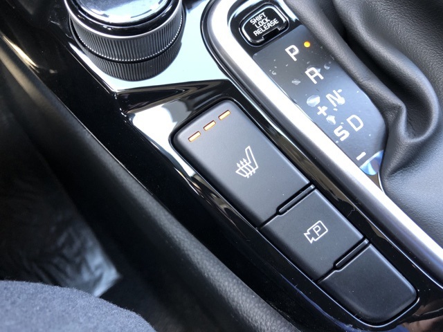 2026 Kia Seltos EX photo 19