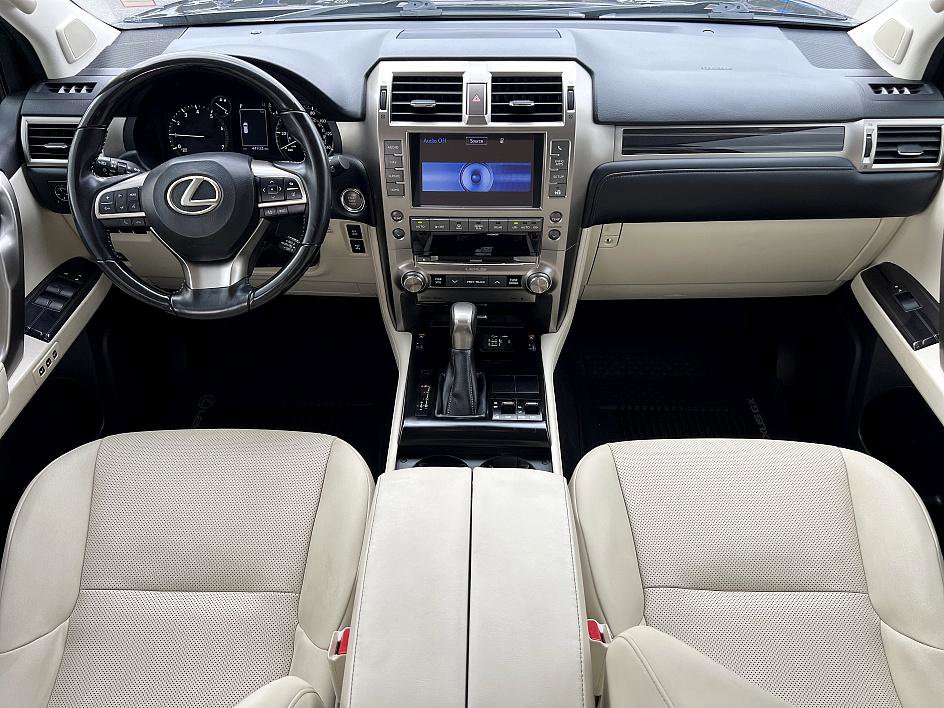 2020 Lexus GX 460 Premium photo 16