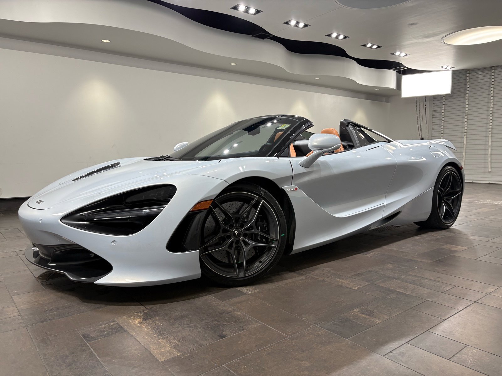 2020 McLaren 720S Luxury