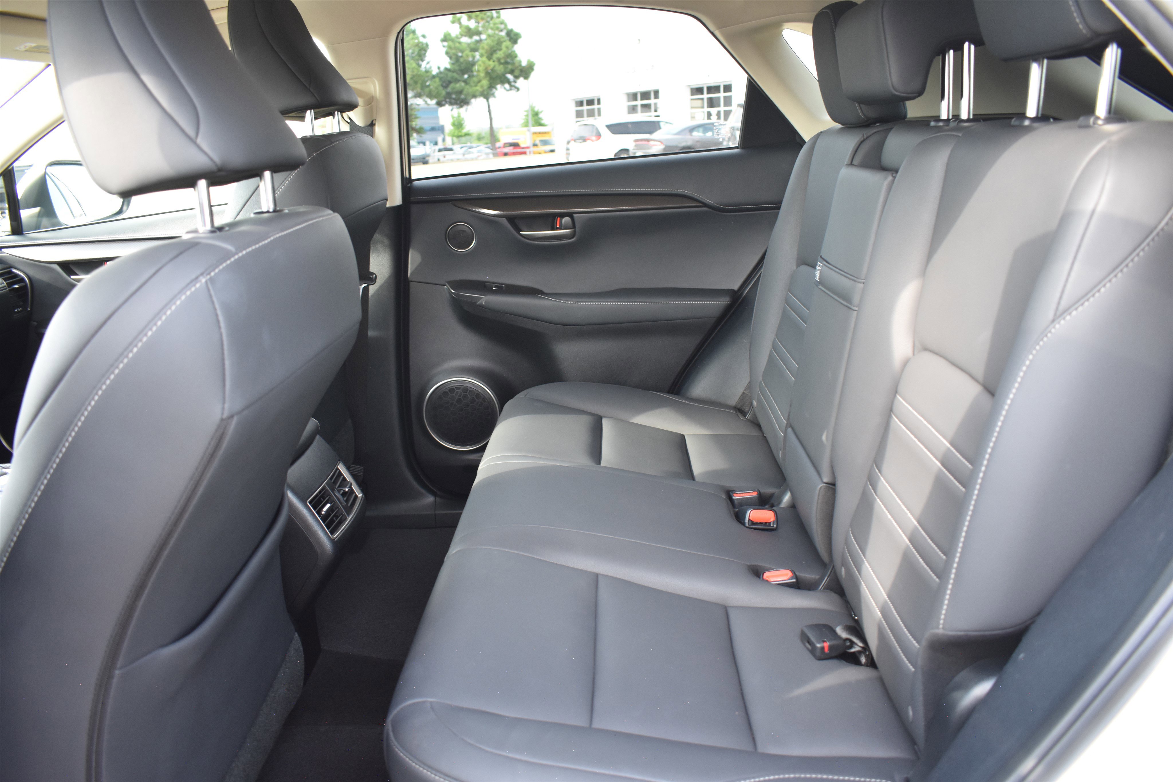 2021 Lexus NX 300 photo 12