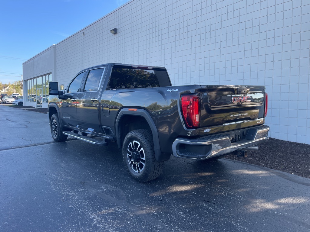 2020 Gmc Sierra SLT photo 2