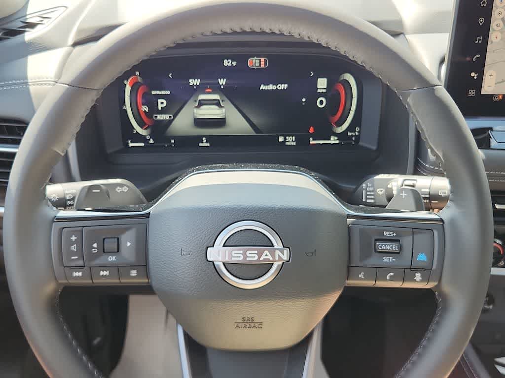 2026 Nissan Rogue Platinum photo 9