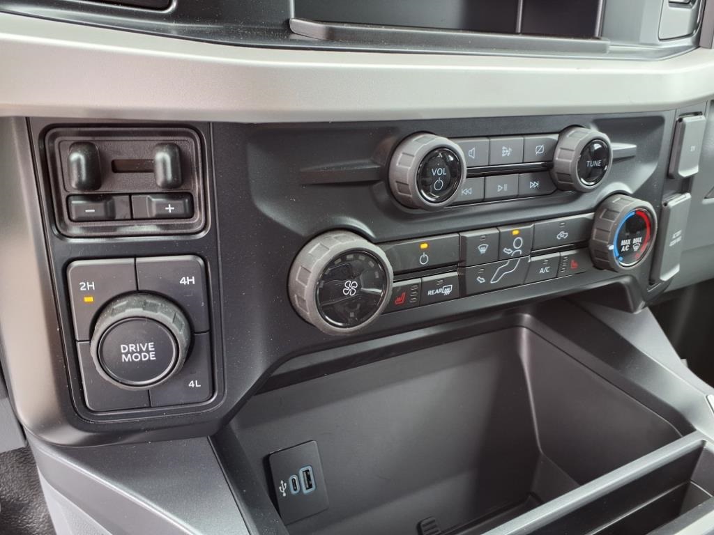 2024 Ford F-350 photo 25