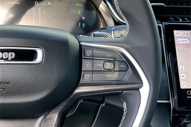 2024 Jeep Cherokee 4xe photo 19