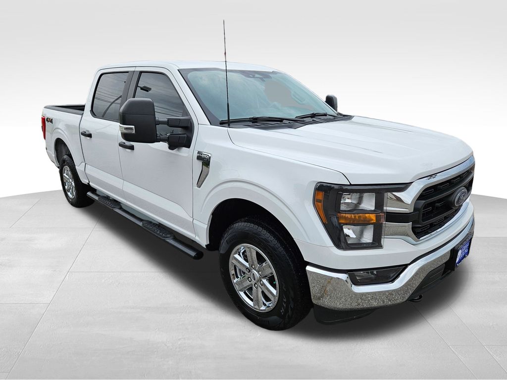 2023 Ford F-150 XLT photo 3