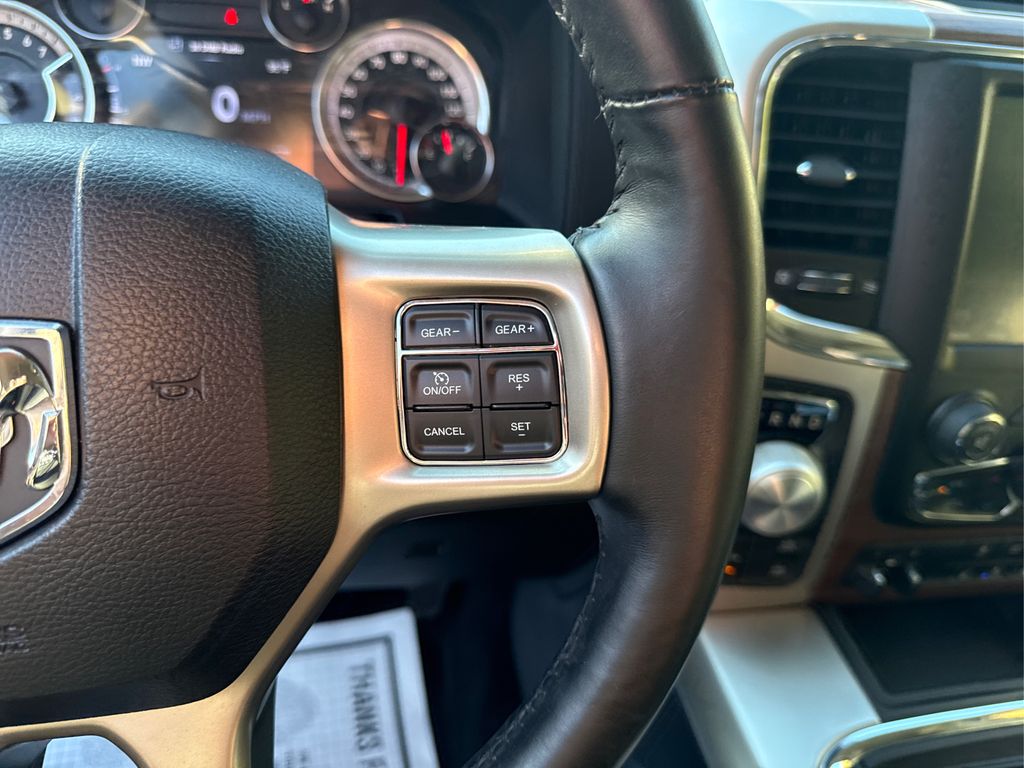 2016 Ram 1500 Laramie photo 21