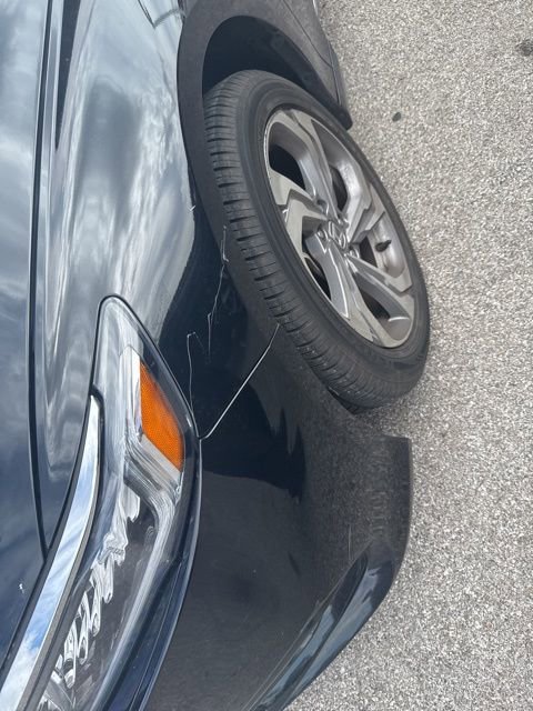 2018 Honda Accord EX-L photo 11
