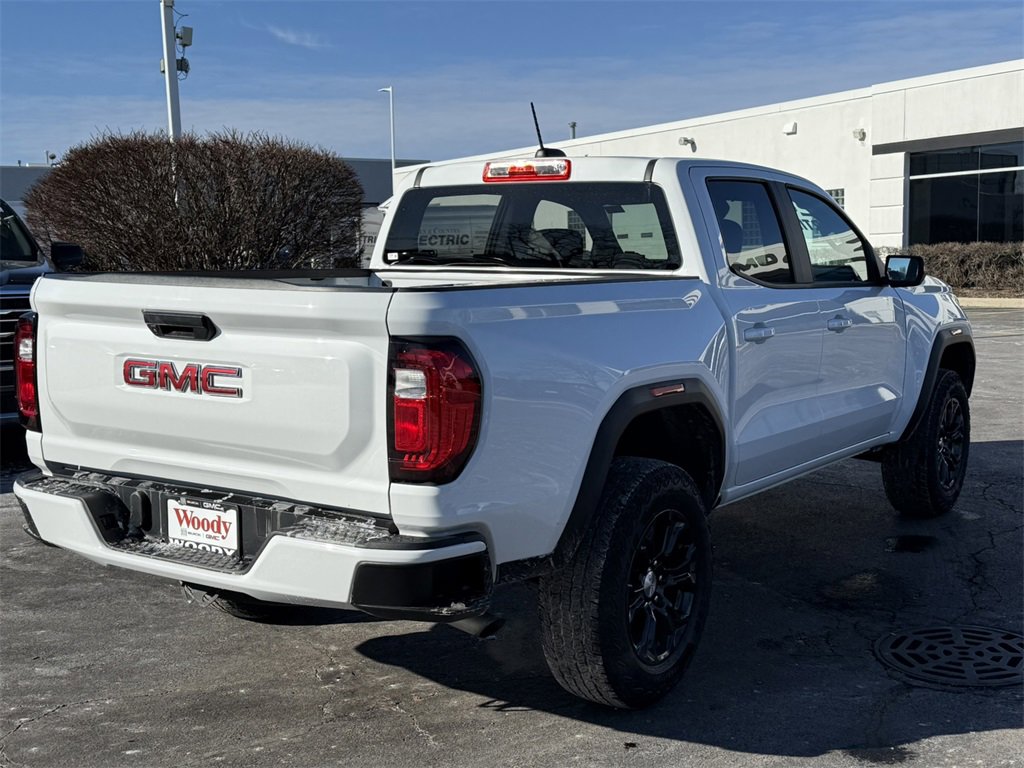 2024 GMC CANYON - Image 7