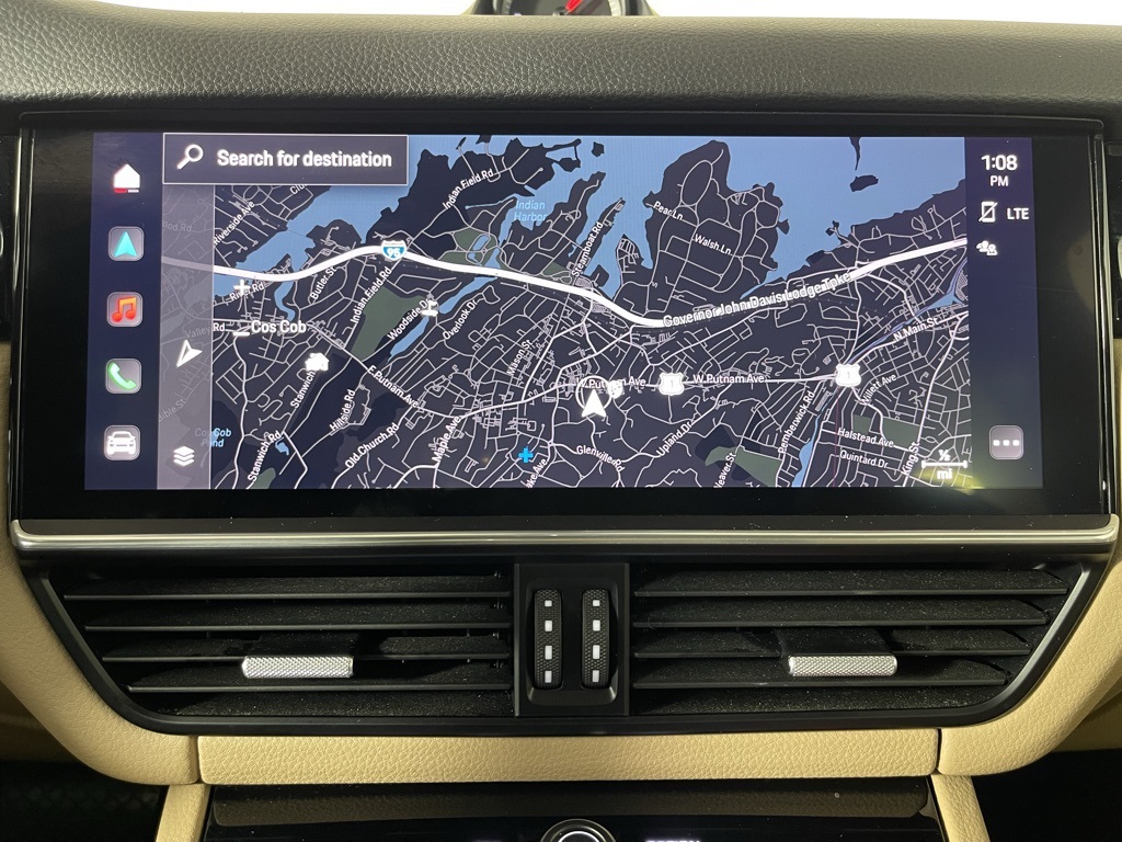 2022 Porsche Cayenne Base photo 23