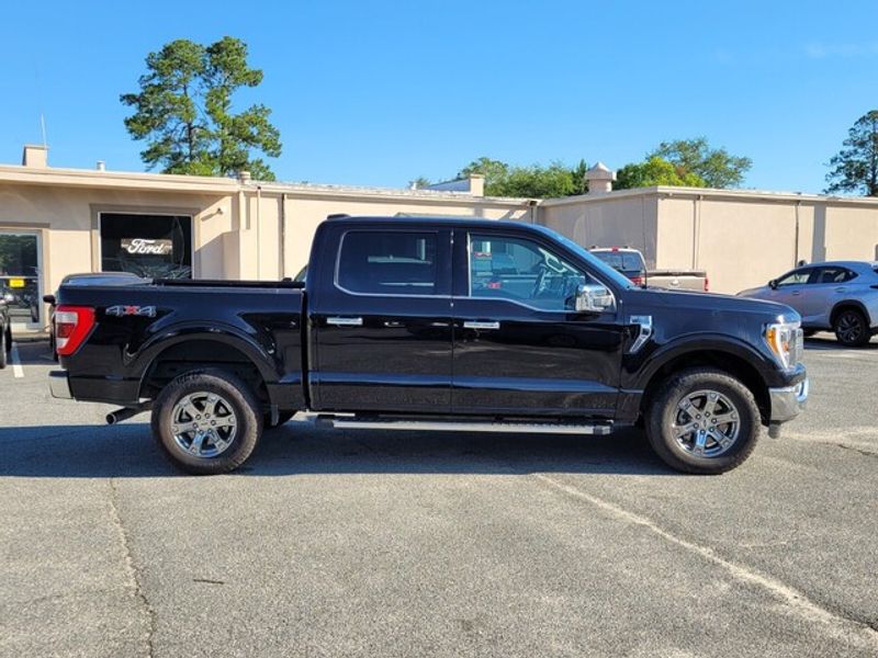 2023 Ford F-150 Lariat photo 13