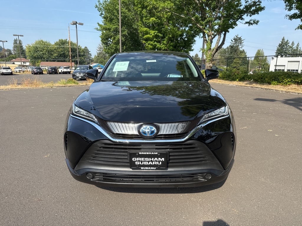 2022 Toyota Venza LE photo 2